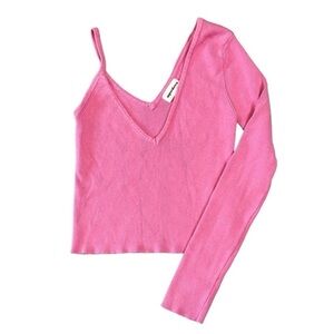 Superdown Revolve One Shoulder V-Neck Knit Crop Sweater. Barbie Pink XS #915
